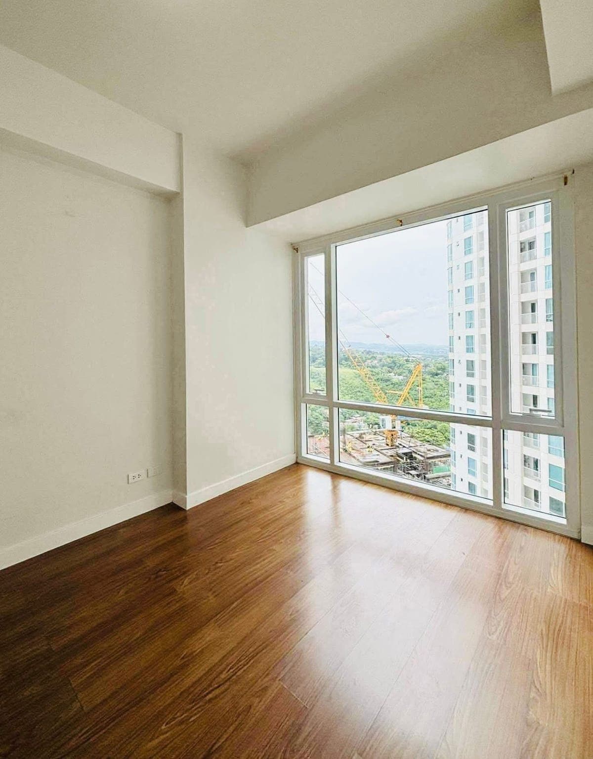 𝙁𝙊𝙍 𝙇𝙀𝘼𝙎𝙀: 𝙐𝙣𝙛𝙪𝙧𝙣𝙞𝙨𝙝𝙚𝙙 1-𝘽𝙚𝙙𝙧𝙤𝙤𝙢 𝙞𝙣 𝙈𝙖𝙧𝙘𝙤 𝙋𝙤𝙡𝙤 𝙏𝙤𝙬𝙚𝙧 3, 𝙇... - photo 6