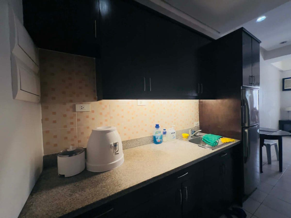 Semi-furnished Persimmon Mabolo studio unit, available now!!! - photo 8