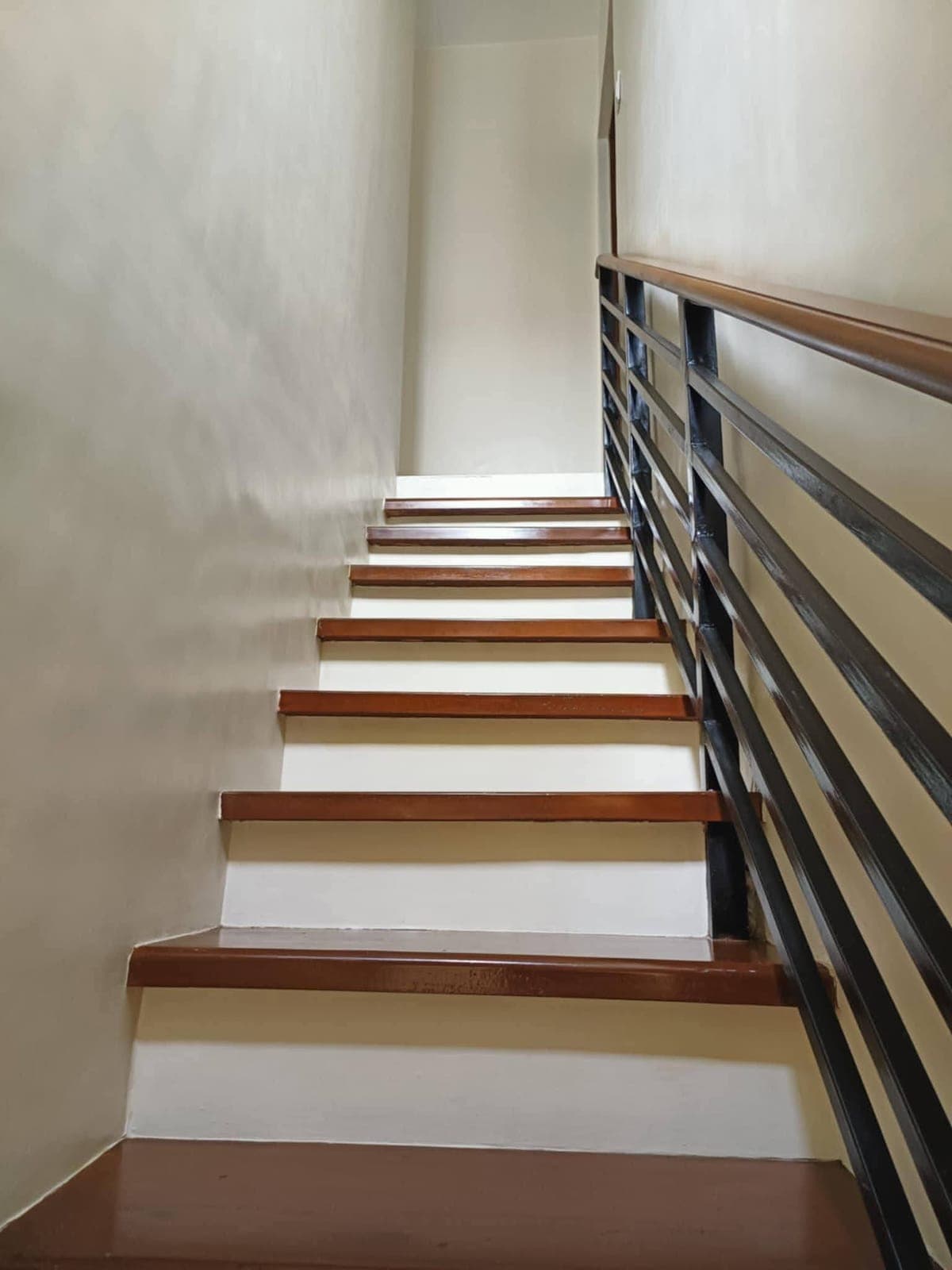 4BEDROOMS HOUSE FOR RENT TALISAY - photo 8