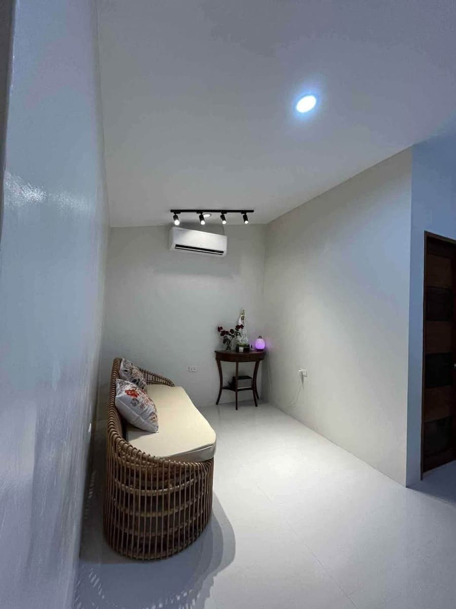 HOUSE FOR RENT - photo 1
