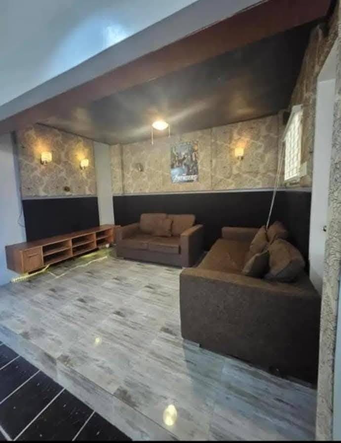 🔥Newly Renovated HOUSE FOR RENT 🔥 - photo 11