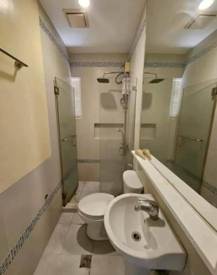 🔥Newly Renovated HOUSE FOR RENT 🔥 - photo 4