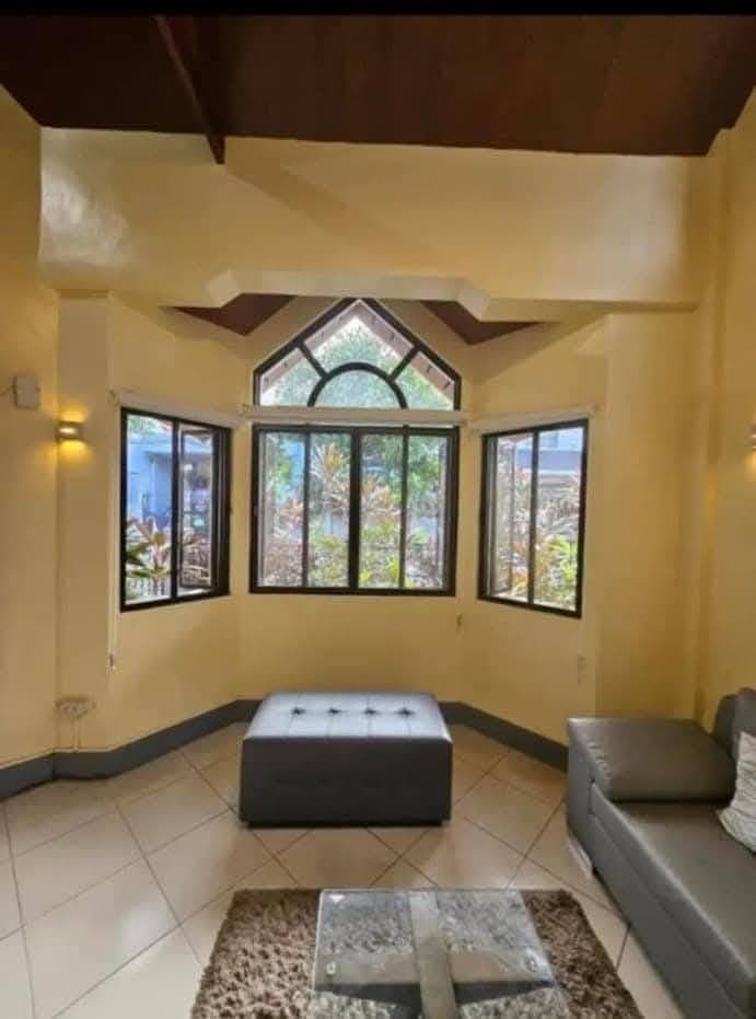 🔥Newly Renovated HOUSE FOR RENT 🔥 - photo 6