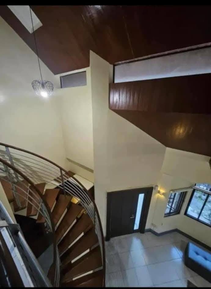 🔥Newly Renovated HOUSE FOR RENT 🔥 - photo 7