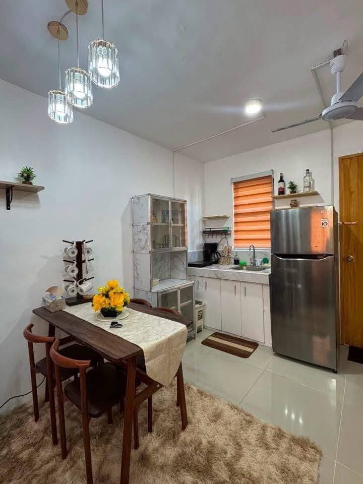 Rent P18k with 3Bedrooms, wifi ready, A.C. Location Lumbia, corner house. Call 📱09971124375 Ms. Lou... - photo 1