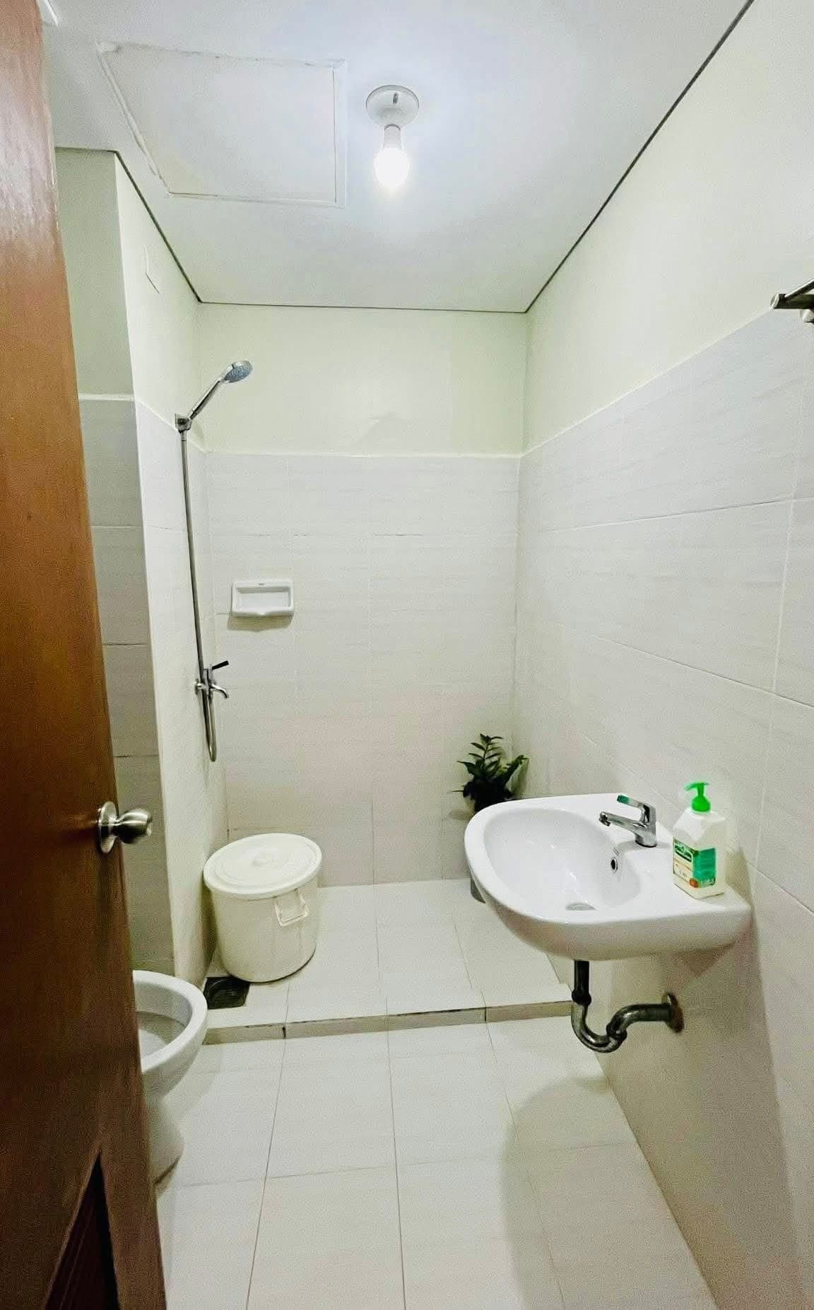 𝙁𝙊𝙍 𝙇𝙀𝘼𝙎𝙀: 𝙁𝙪𝙧𝙣𝙞𝙨𝙝𝙚𝙙 𝙎𝙩𝙪𝙙𝙞𝙤 𝙉𝙚𝙖𝙧 𝘾𝙚𝙗𝙪 𝙄𝙏 𝙋𝙖𝙧𝙠 - photo 2