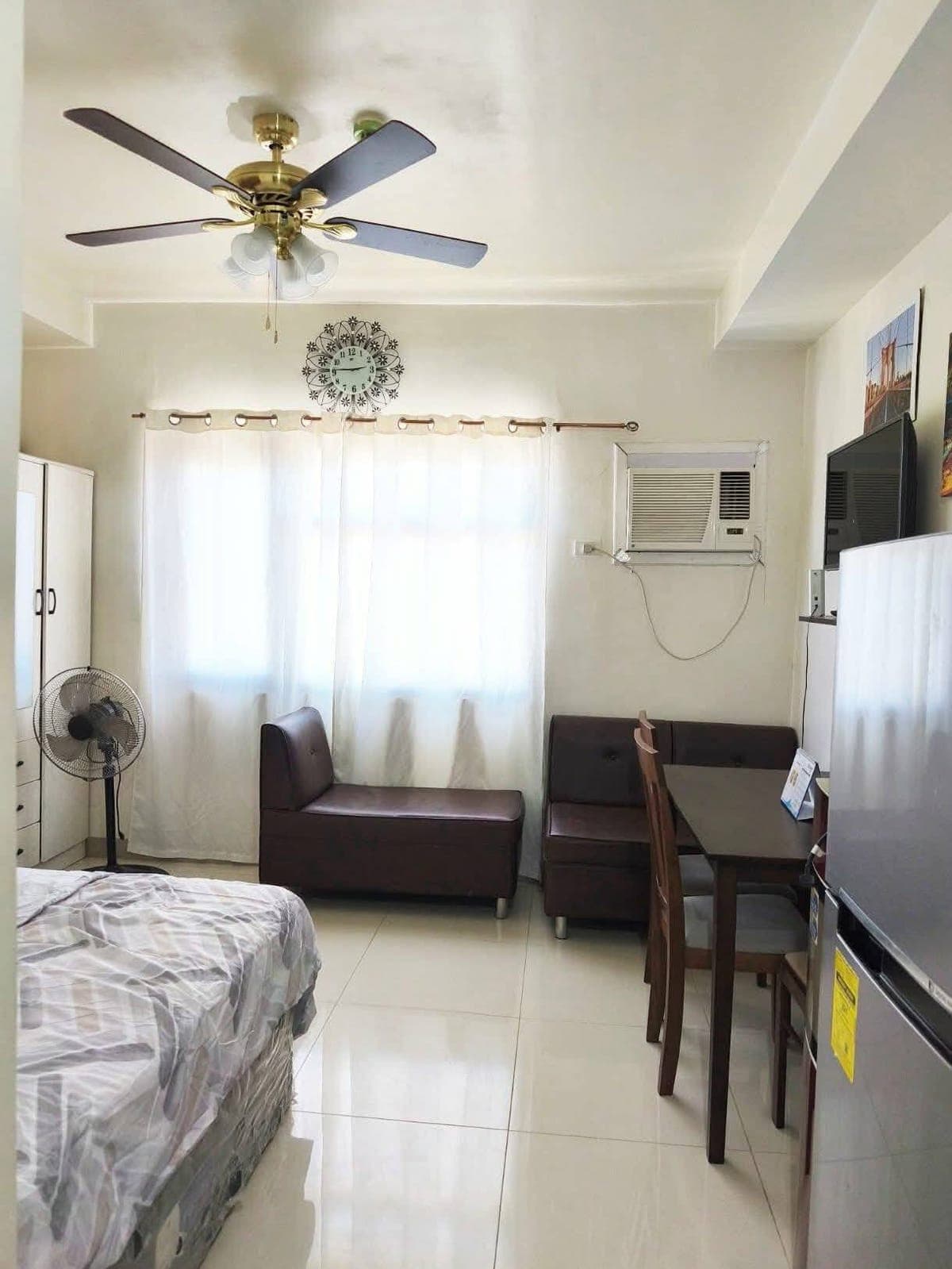 ✨ AVAILABLE NOW MOVE-IN READY STUDIO! - photo 2