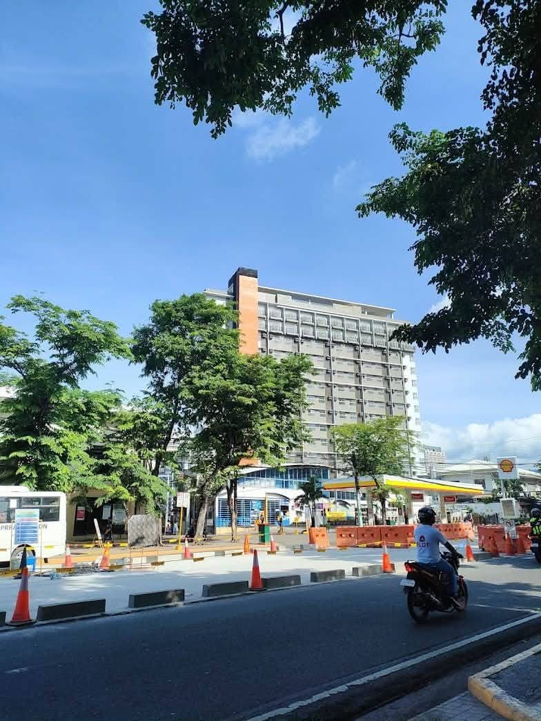 𝗙𝗢𝗥 𝗥𝗘𝗡𝗧 | ₱𝟭𝟵,𝟱𝟬𝟬 / Month (including condo dues) | 𝗦𝗧𝗨𝗗𝗜𝗢 - photo 2