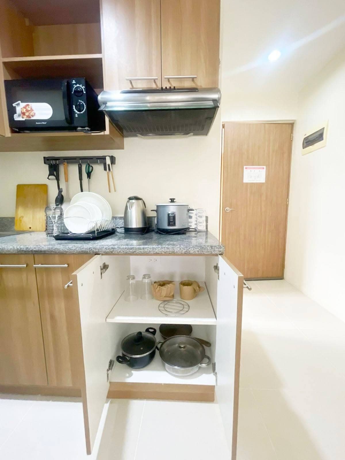 FOR RENT – Studio Unit - photo 2