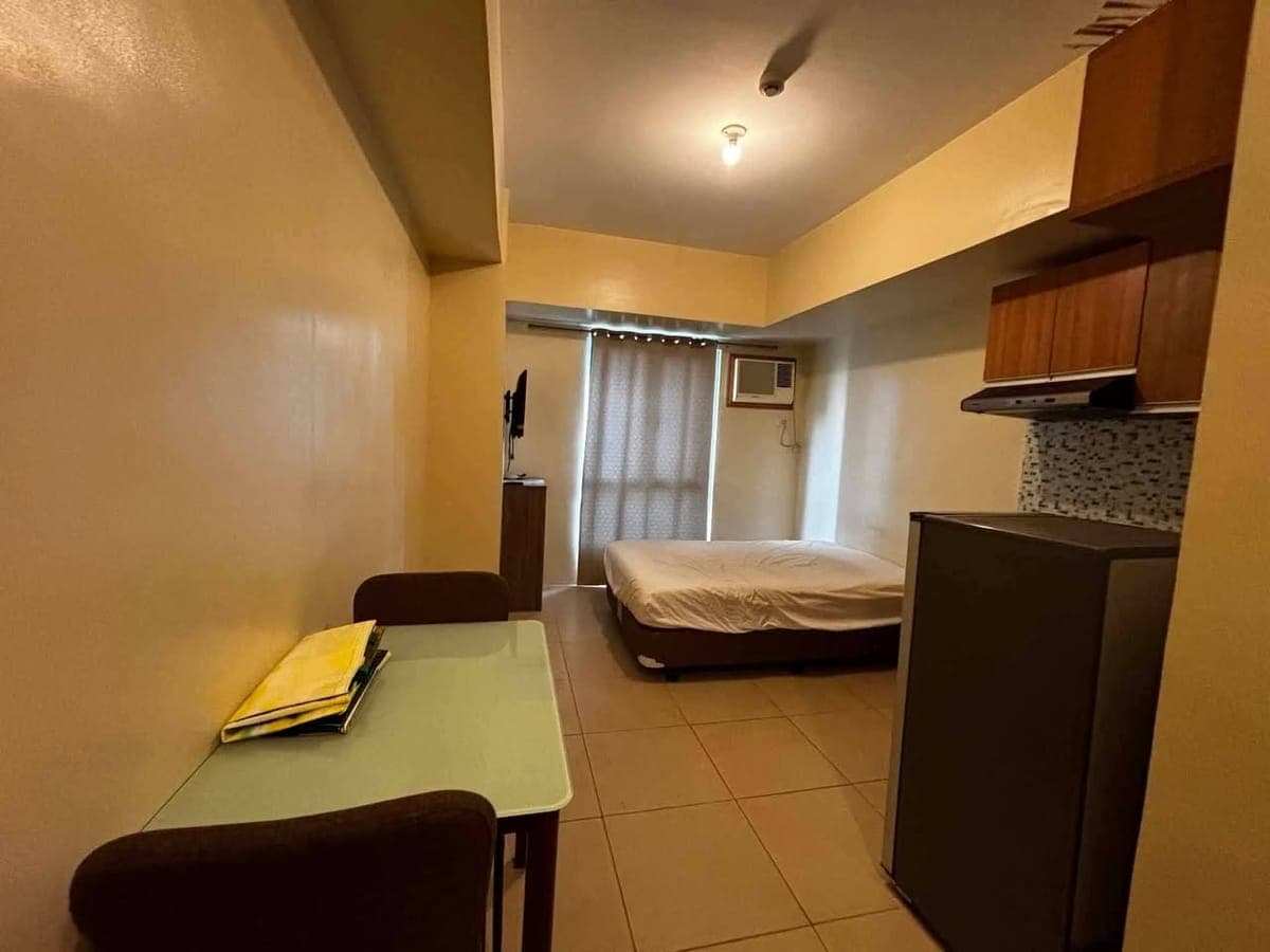 RUSH CONDO  FOR RENT @ Avida Vita Tower 2,  17th floor Vertis North - photo 1
