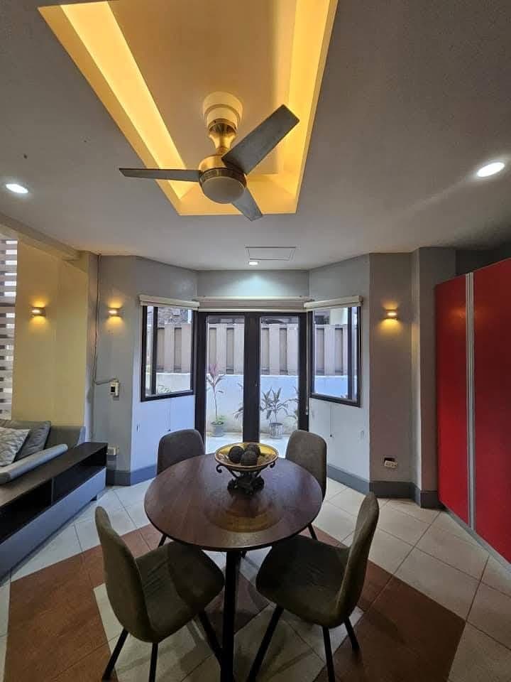 🏡 𝐇𝐎𝐔𝐒𝐄 𝐅𝐎𝐑 𝐑𝐄𝐍𝐓 𝐢𝐧 𝐌𝐚𝐧𝐝𝐚𝐮𝐞 𝐂𝐢𝐭𝐲 | 𝐍𝐞𝐰𝐥𝐲 𝐑𝐞𝐧𝐨𝐯𝐚𝐭𝐞𝐝 𝟐-𝐒𝐭𝐨... - photo 9