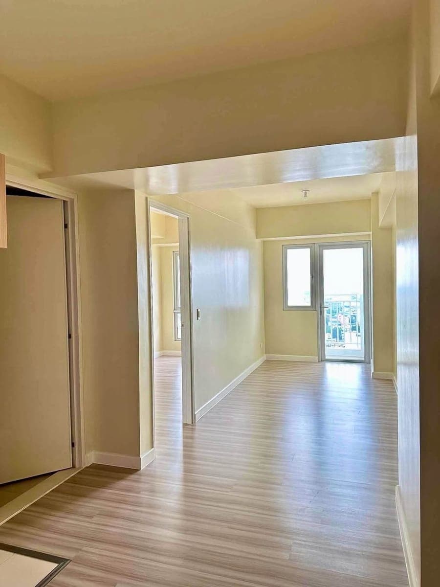 🏙️ FOR RENT 1 BEDROOM W/BALCONY | Avida Towers Cloverleaf TOWER 2– Balintawak, Quezon City - photo 1