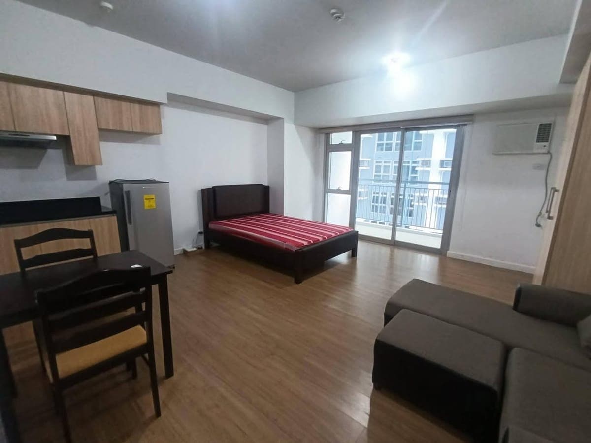 For Rent: - photo 1