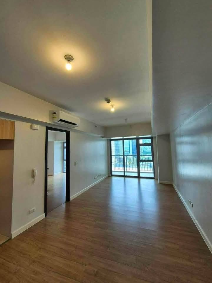 FOR RENT - photo 2