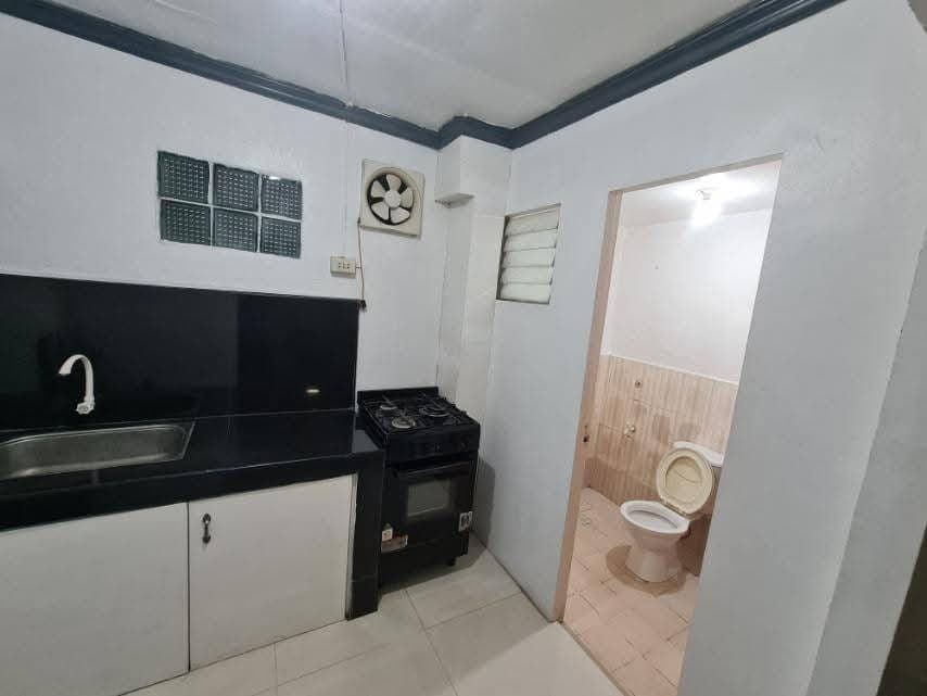 PCode-9665-𝗙𝗢𝗥 𝗥𝗘𝗡𝗧 | ₱𝟭𝟱,𝟬𝟬𝟬/𝗠𝗼𝗻𝘁𝗵 | 𝟮 𝗕𝗘𝗗𝗥𝗢𝗢𝗠𝗦 - photo 1