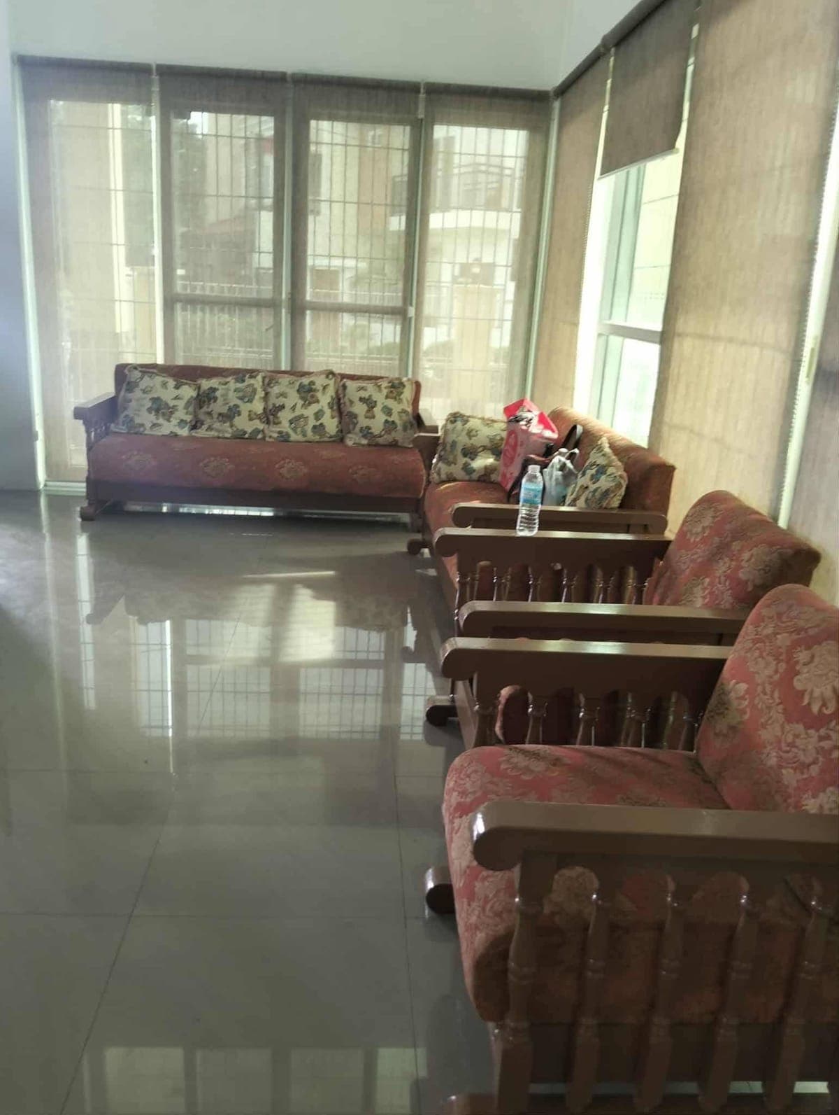 HOUSE FOR RENT in CORDOVA CEBU - photo 1