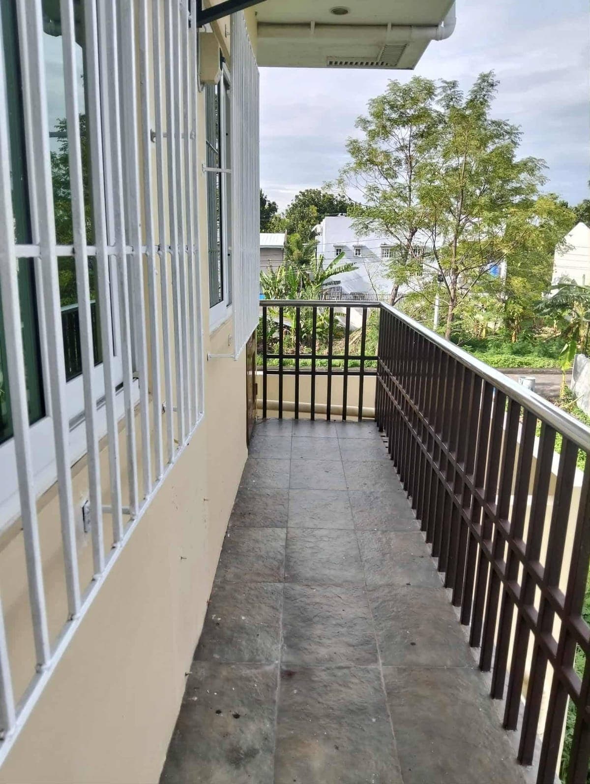 HOUSE FOR RENT in CORDOVA CEBU - photo 9