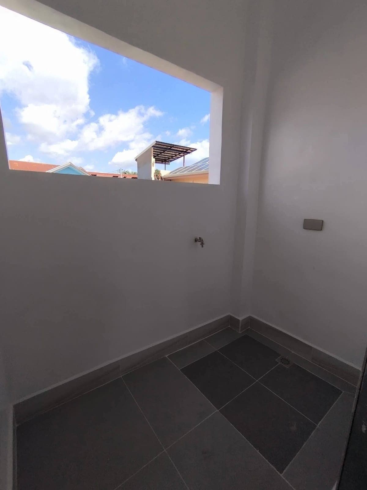 18k per month Newly built - photo 2