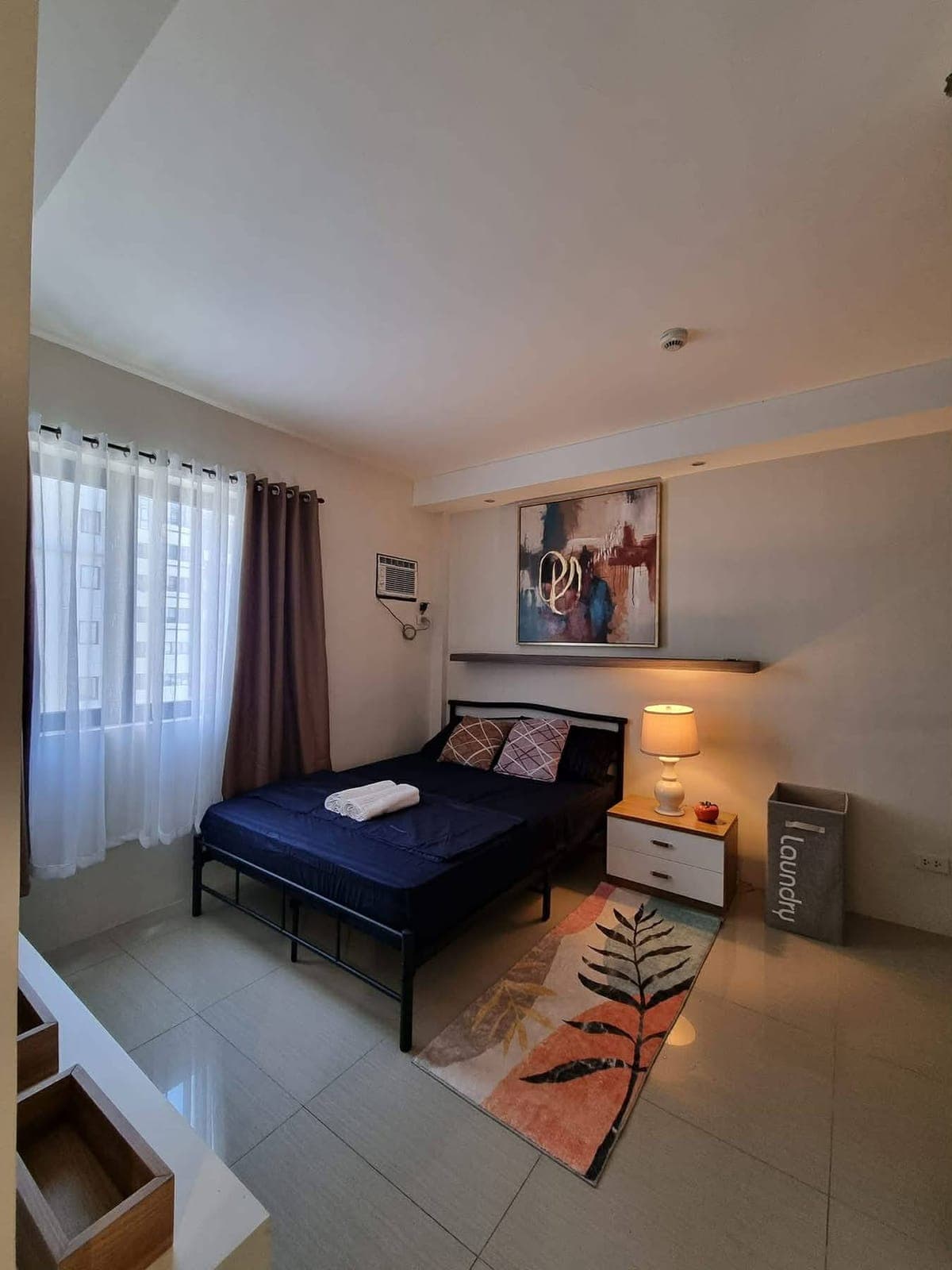 FURNISHED 1 BEDROOM Condo - photo 3