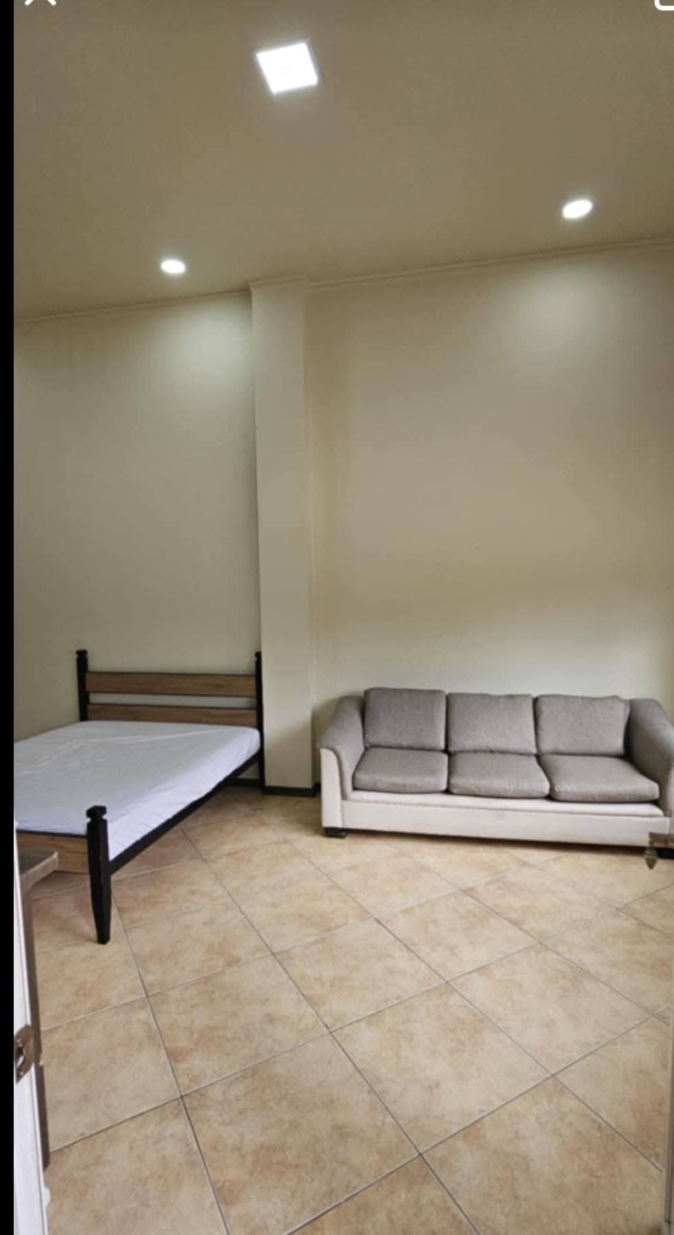 FULLY FURNISHED 1- BEDROOM APARTMENT WITH PARKING FOR RENT - photo 9