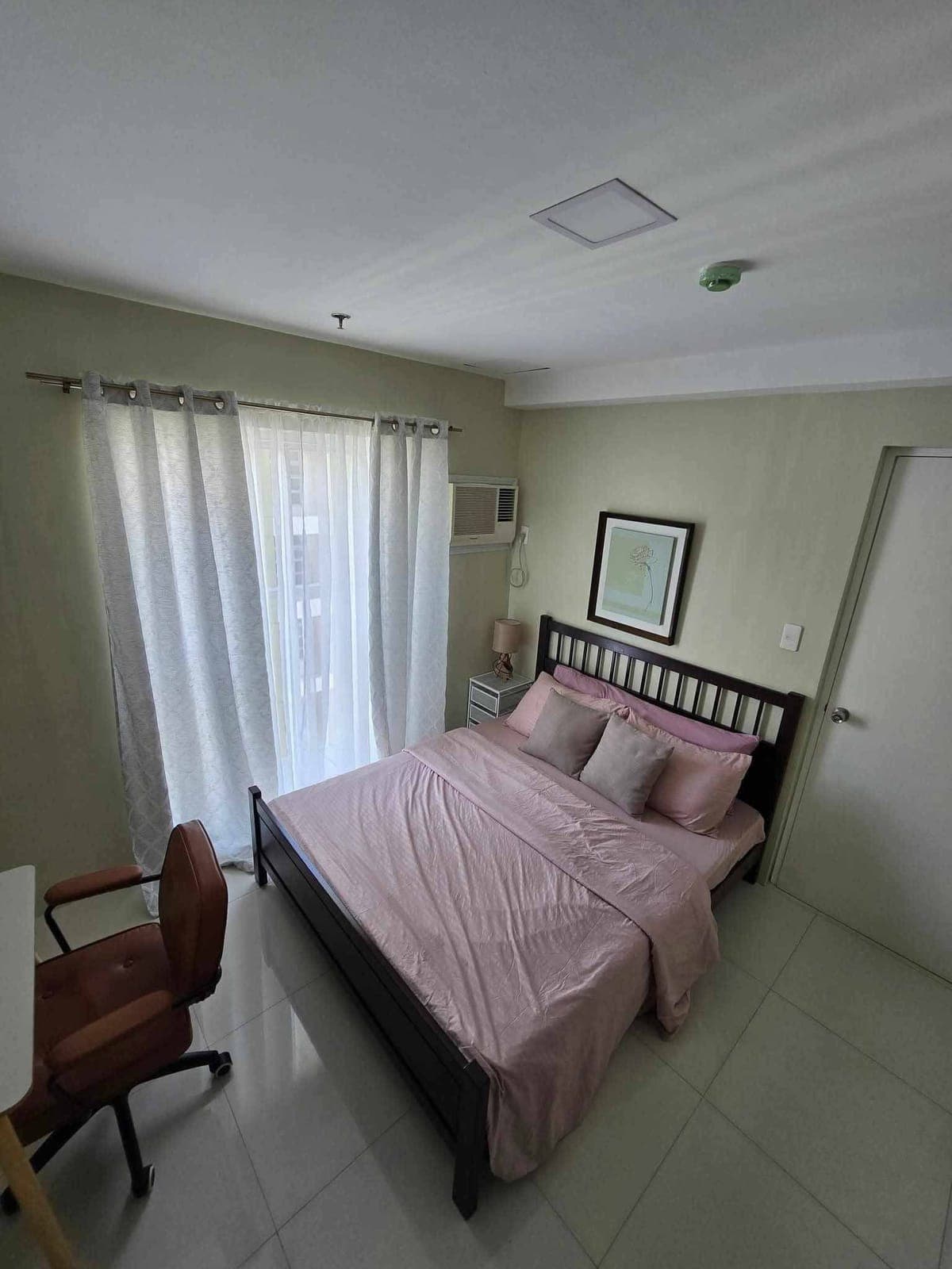 For RENT: 2-Bedroom Bamboo Bay - photo 2