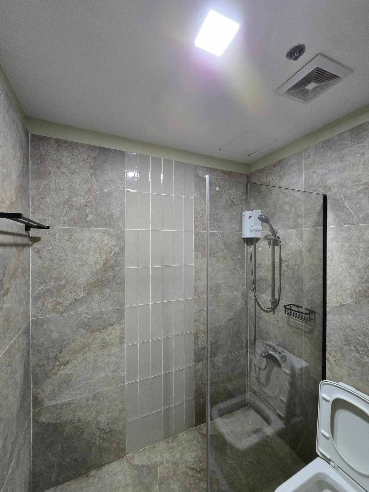 For RENT: 2-Bedroom Bamboo Bay - photo 5