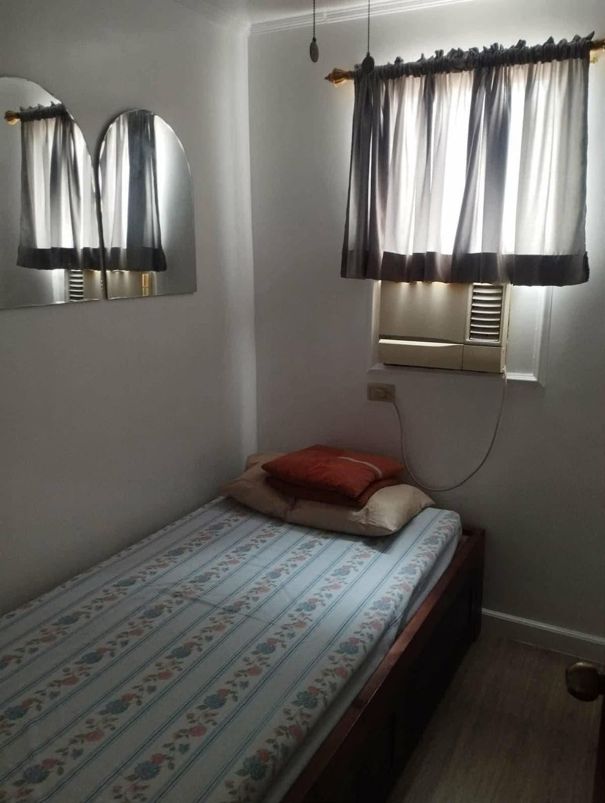 For Rent 3 Bedrooms Fully Furnished 2 Storey House @P20K/mo in Portville Mactan - photo 8