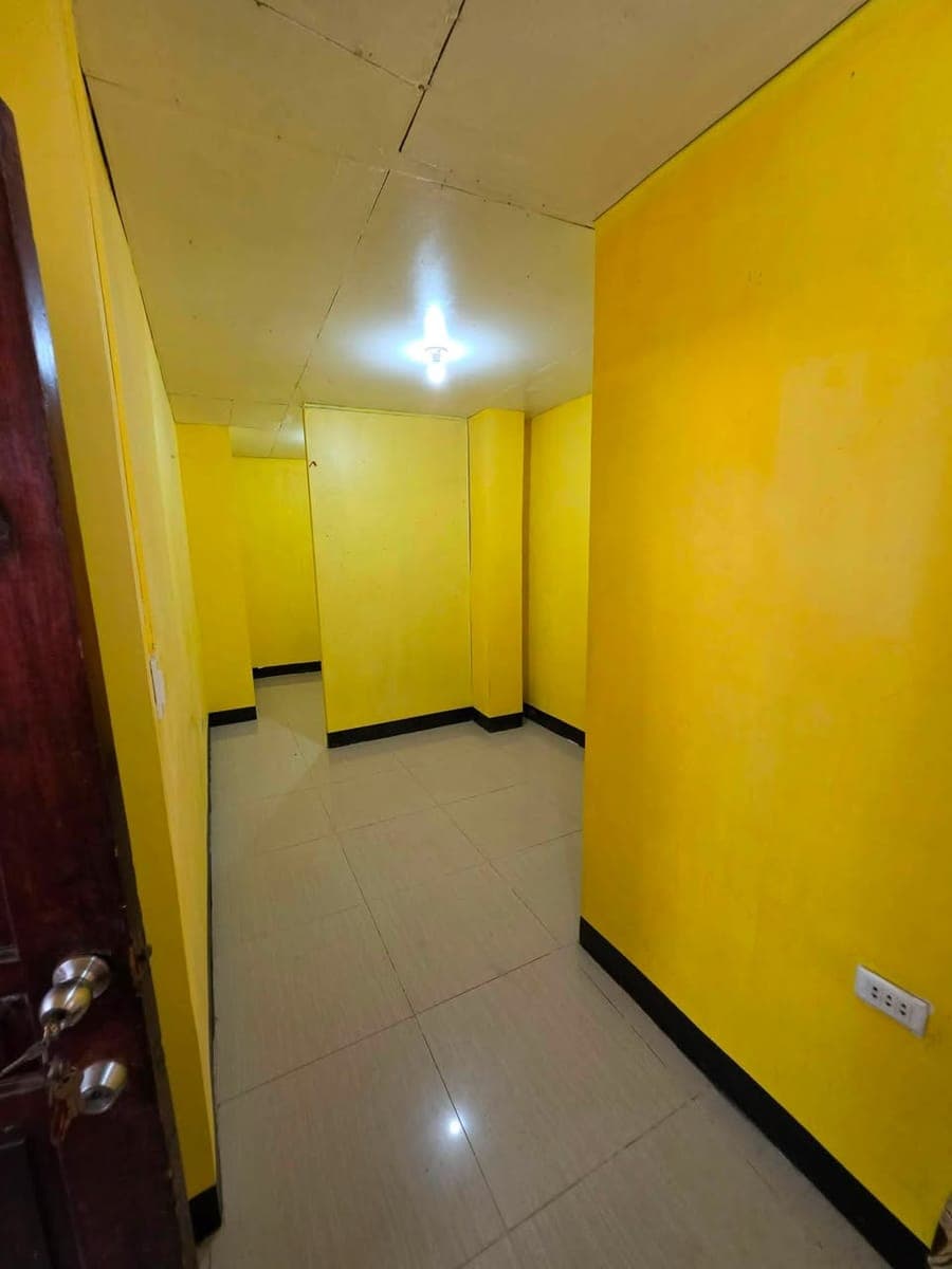 ROOM FOR RENT - photo 1