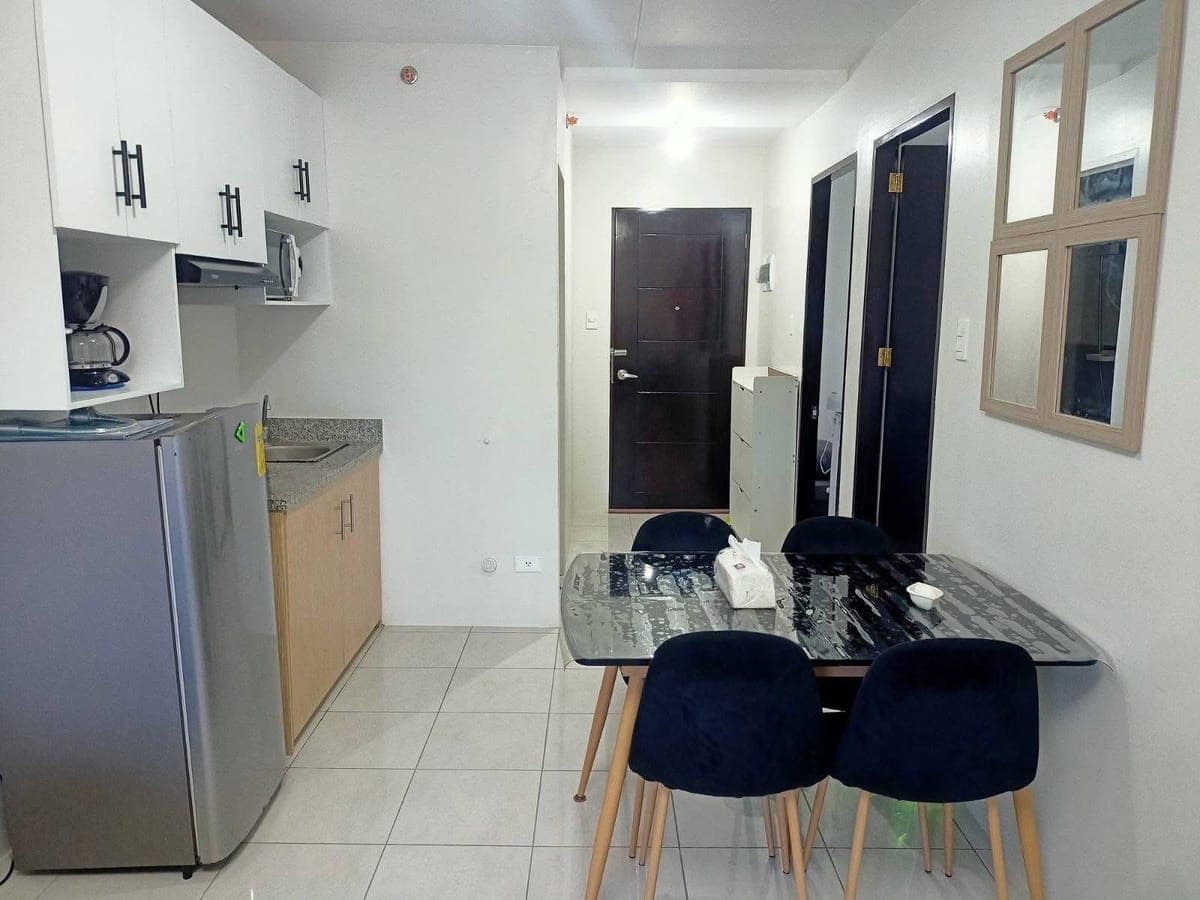 🌆✨FOR RENT – Spacious 3BR Condo in Urban Deca Homes Banilad!✨🌄 - photo 9