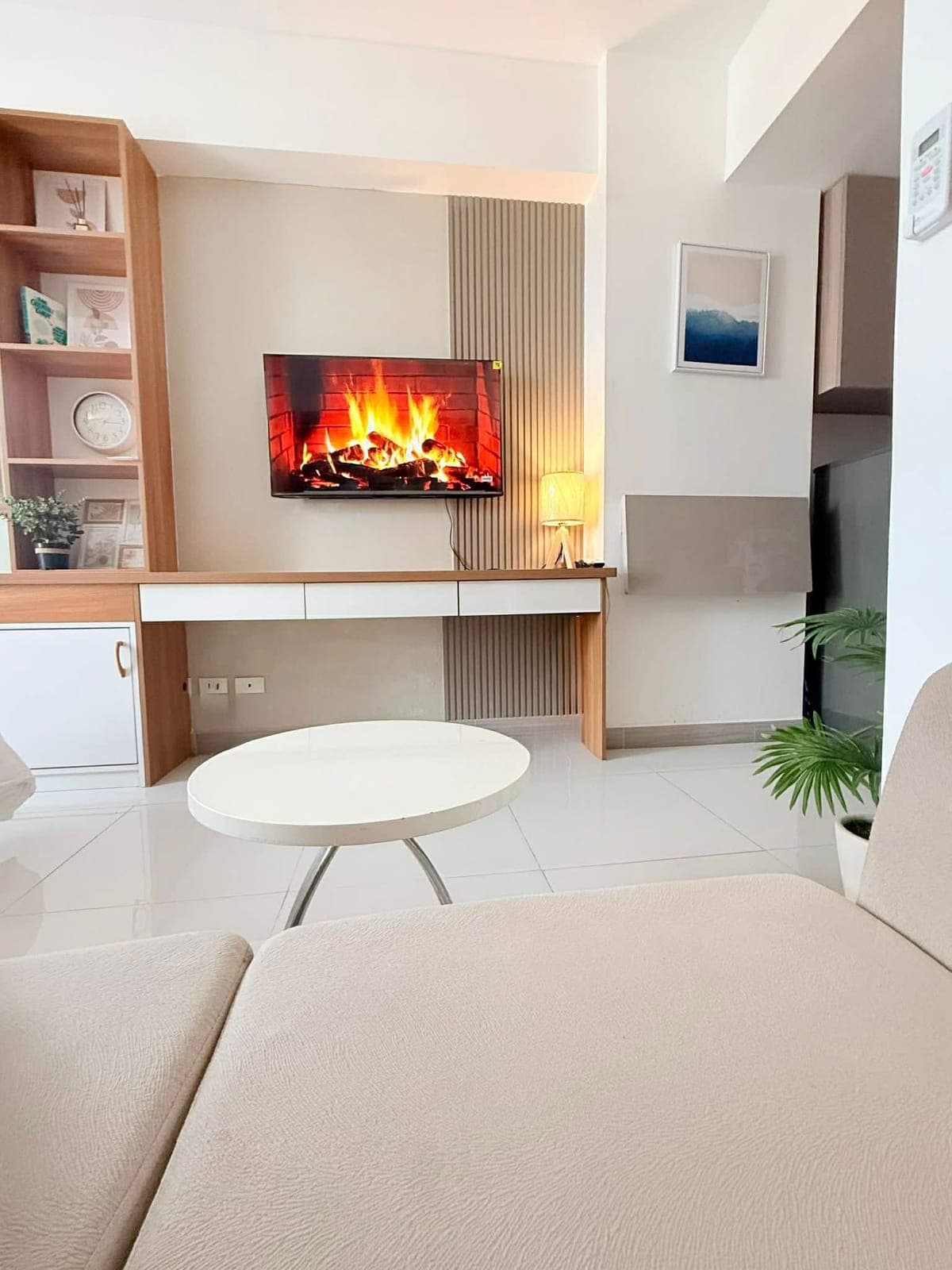 Studio For Rent – Arc Tower, VRama Cebu City - photo 1