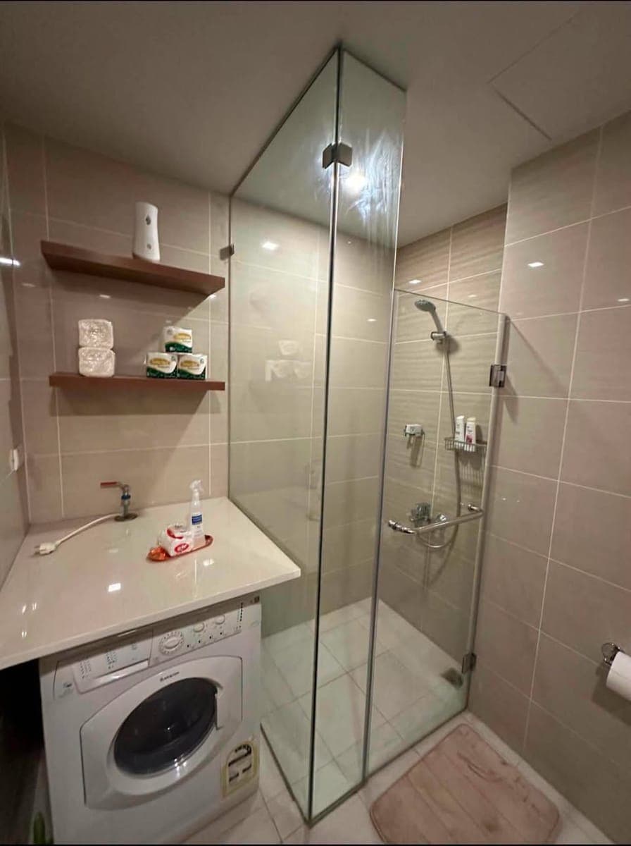 1 Bedroom for Rent in One Uptown Residences, BGC, Taguig City - photo 2