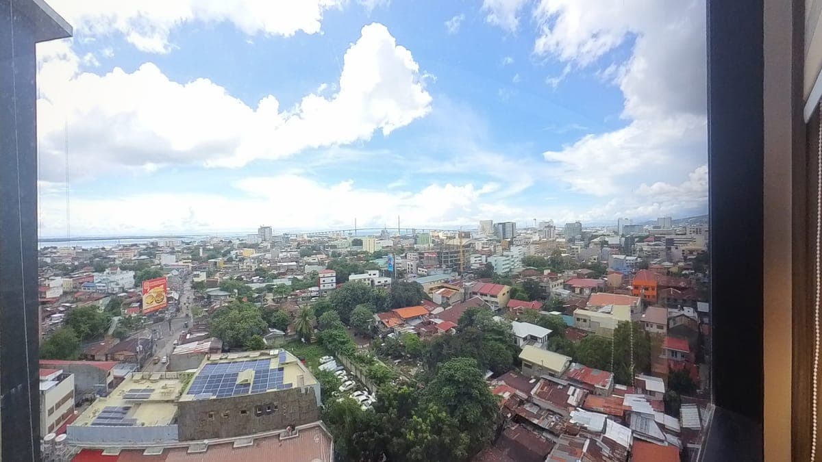 # **Fully Furnished Studio for Rent at Bloq 2 Residences Cebu** - photo 15