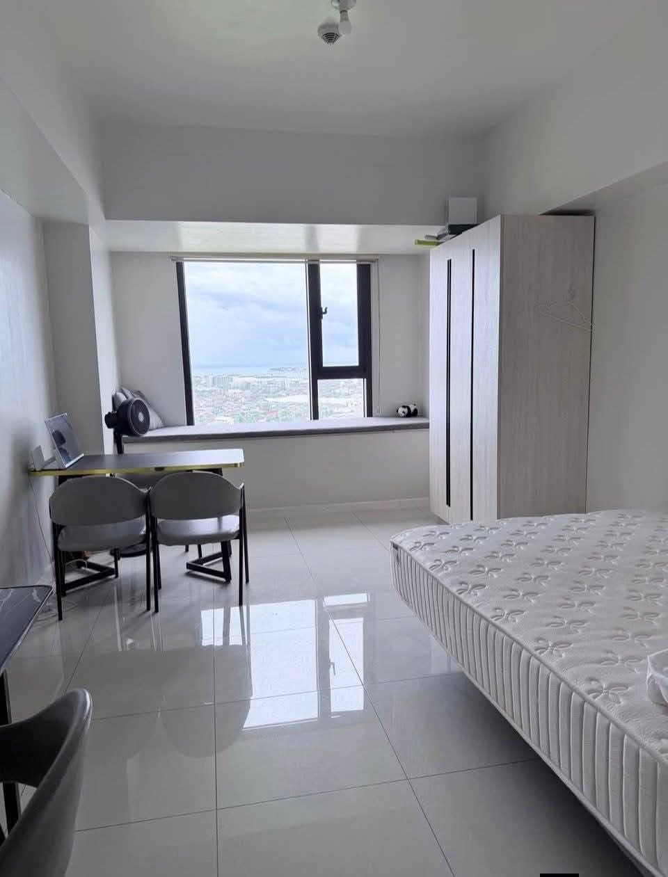 FOR RENT: Studio Unit ❗️₱23,750/month inclusive condo dues - photo 4