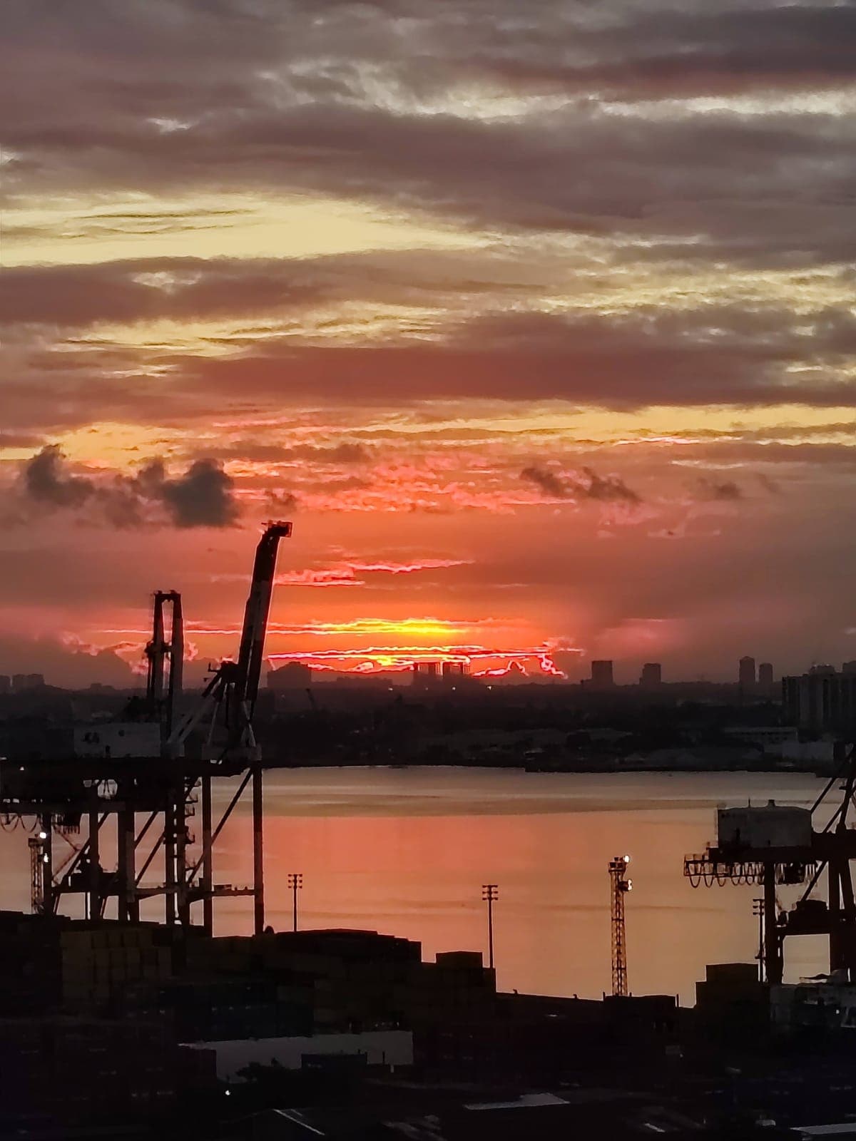 FOR RENT FULLY FURNISHED CONDO 😍😍😍 - photo 9