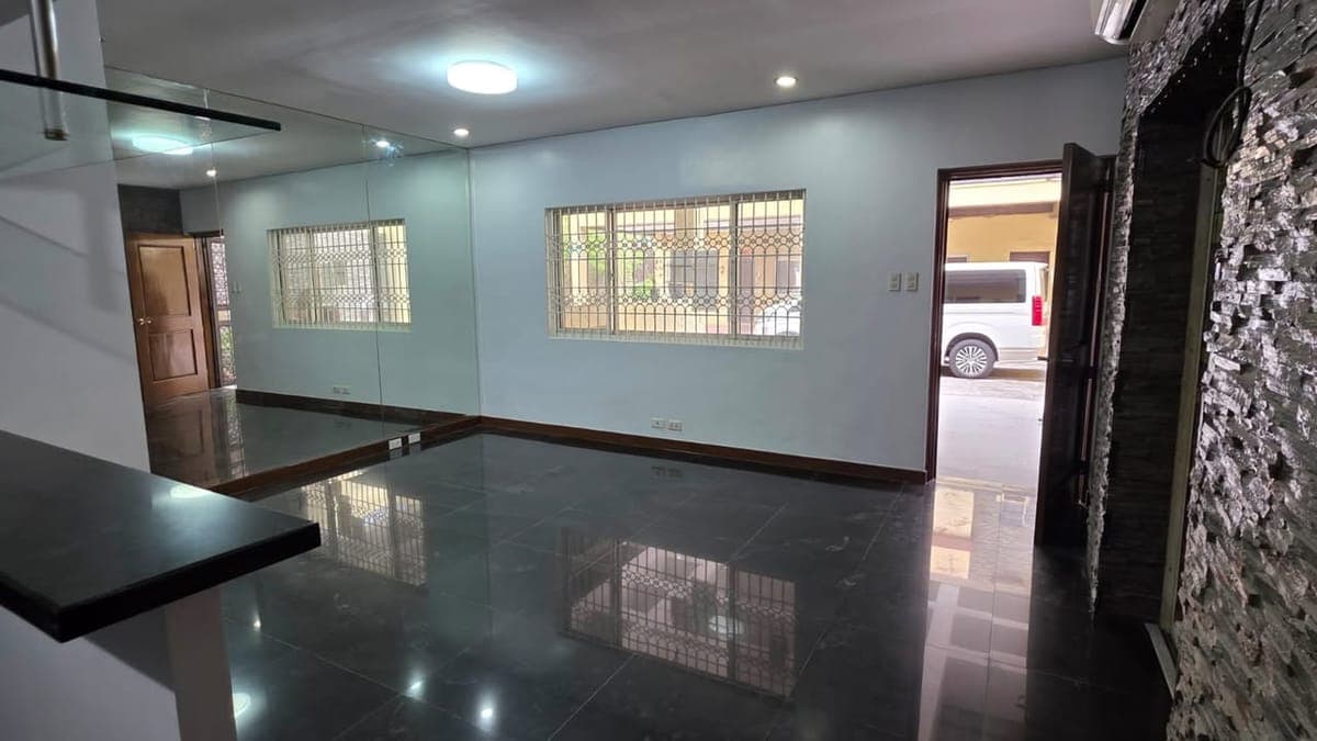 PRIME REAL ESTATE INVESTMENT ALONG MACAPAGAL AVE. 📈 - photo 3