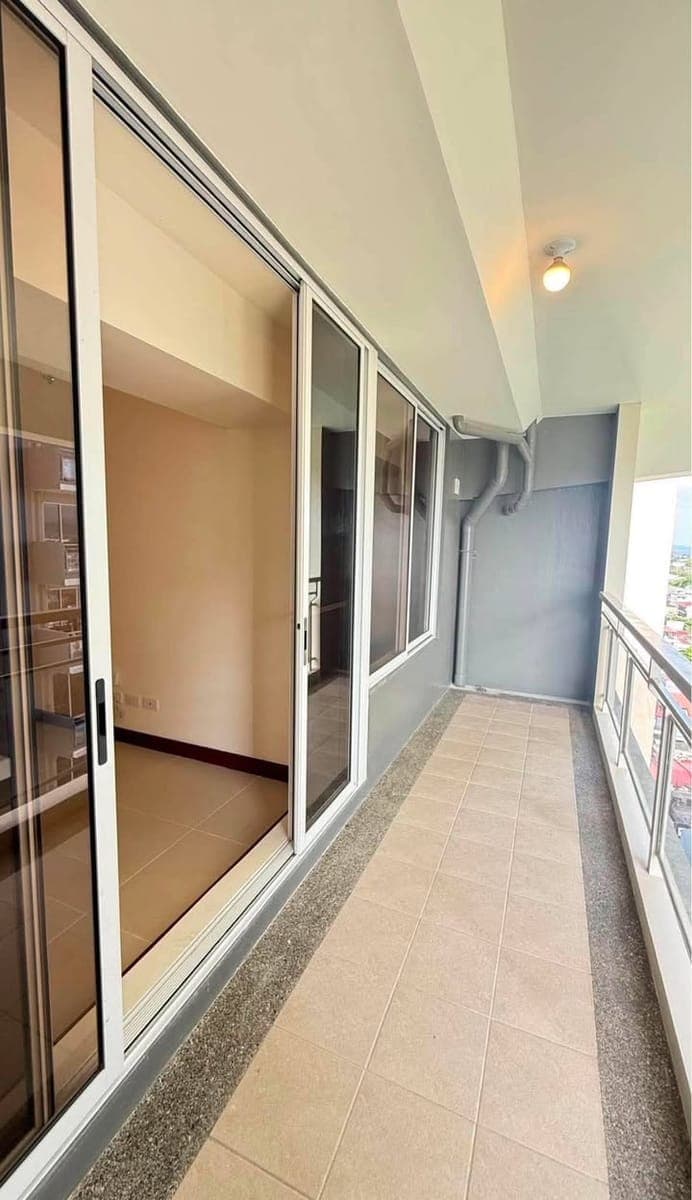 ⭕ 2BR BARE KOREAN CUT AT DMCI ALDER RESIDENCES | TAGUIG ⭕ - photo 2