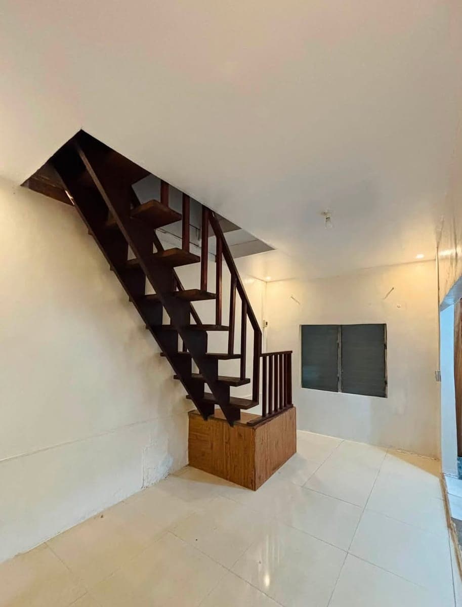 FOR RENT: 1-Bedroom 2-Storey Apartment near BGC (Pembo)🏠 - photo 5