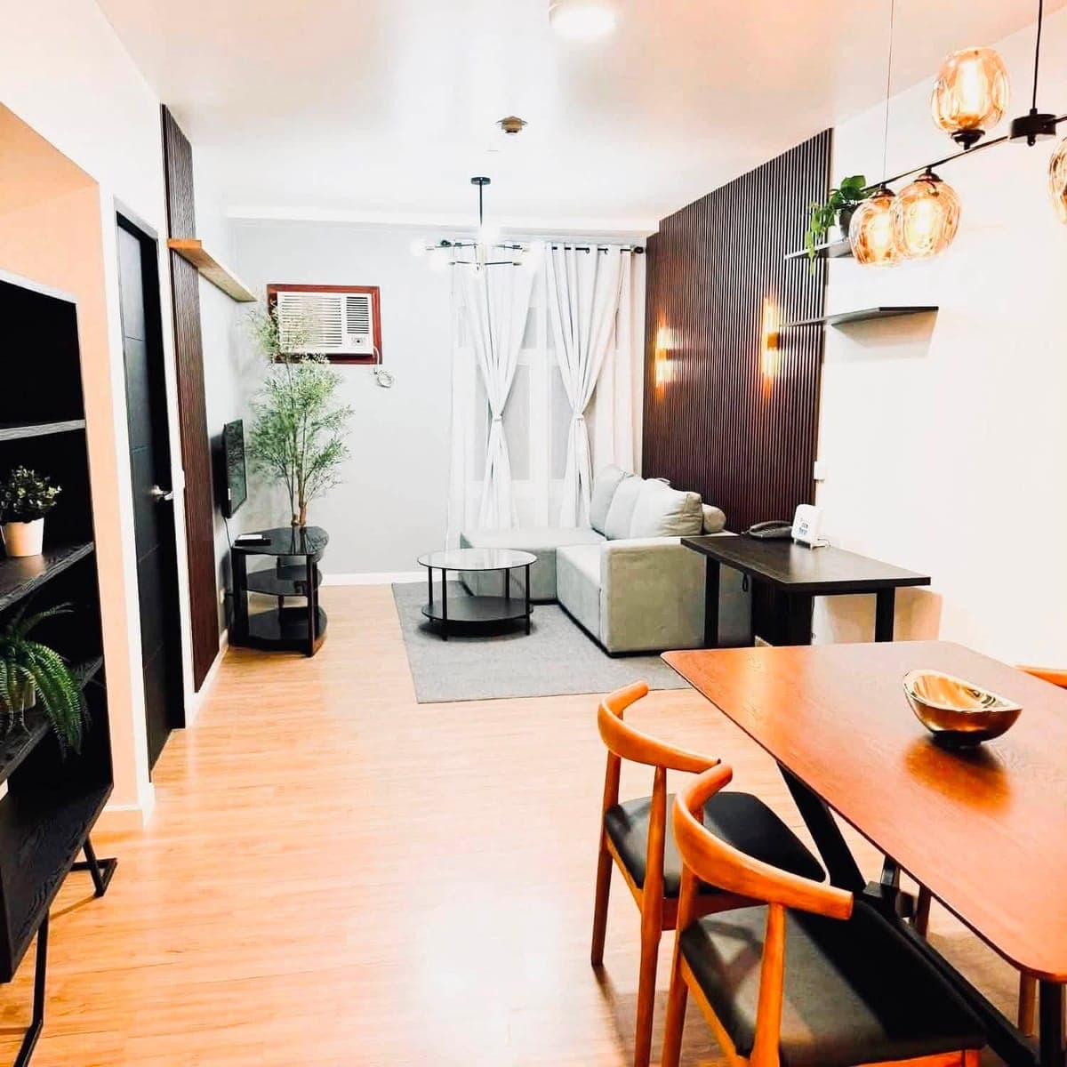 FOR RENT - photo 2