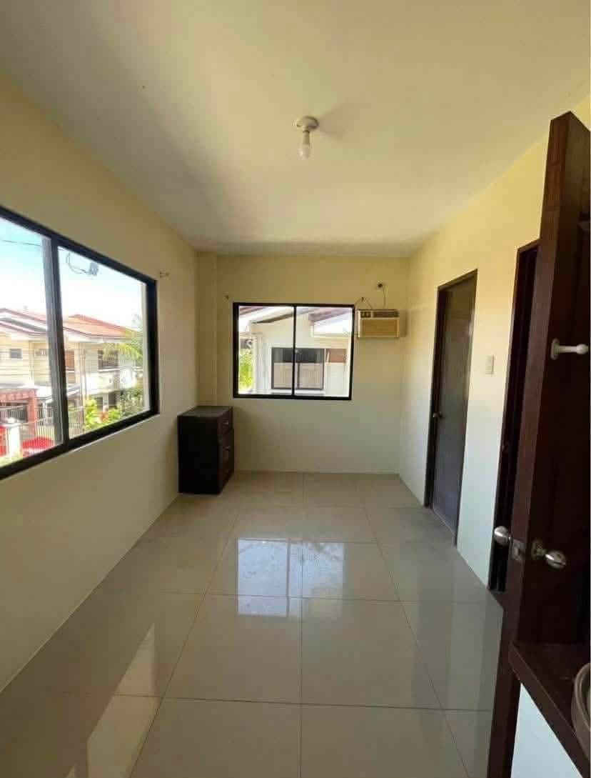 House For Rent - photo 1