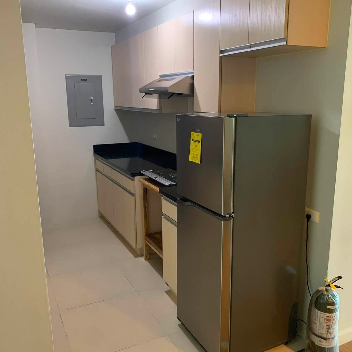 1 BR fully furnished unit in Kroma Tower, Makati - photo 4