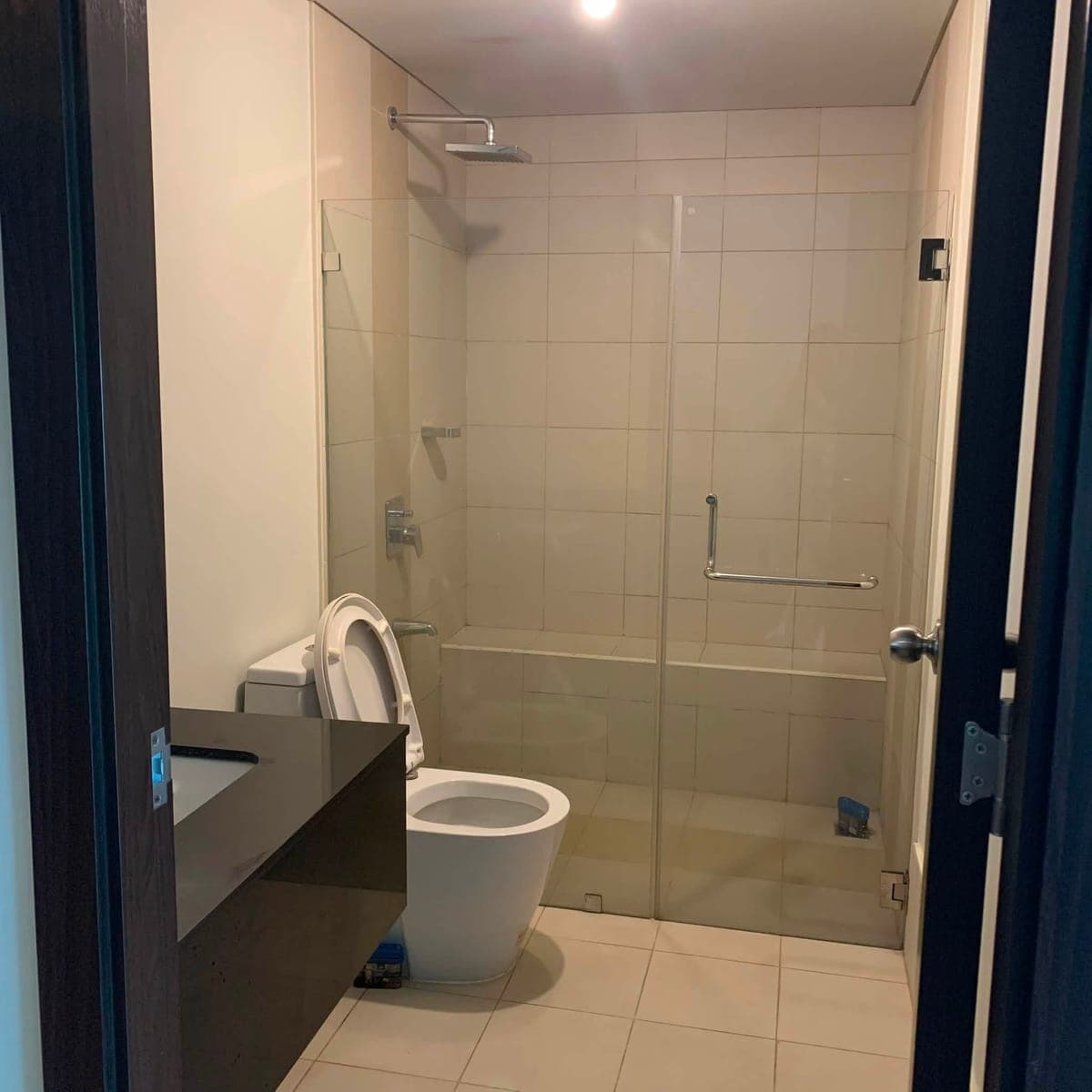 1 BR fully furnished unit in Kroma Tower, Makati - photo 5