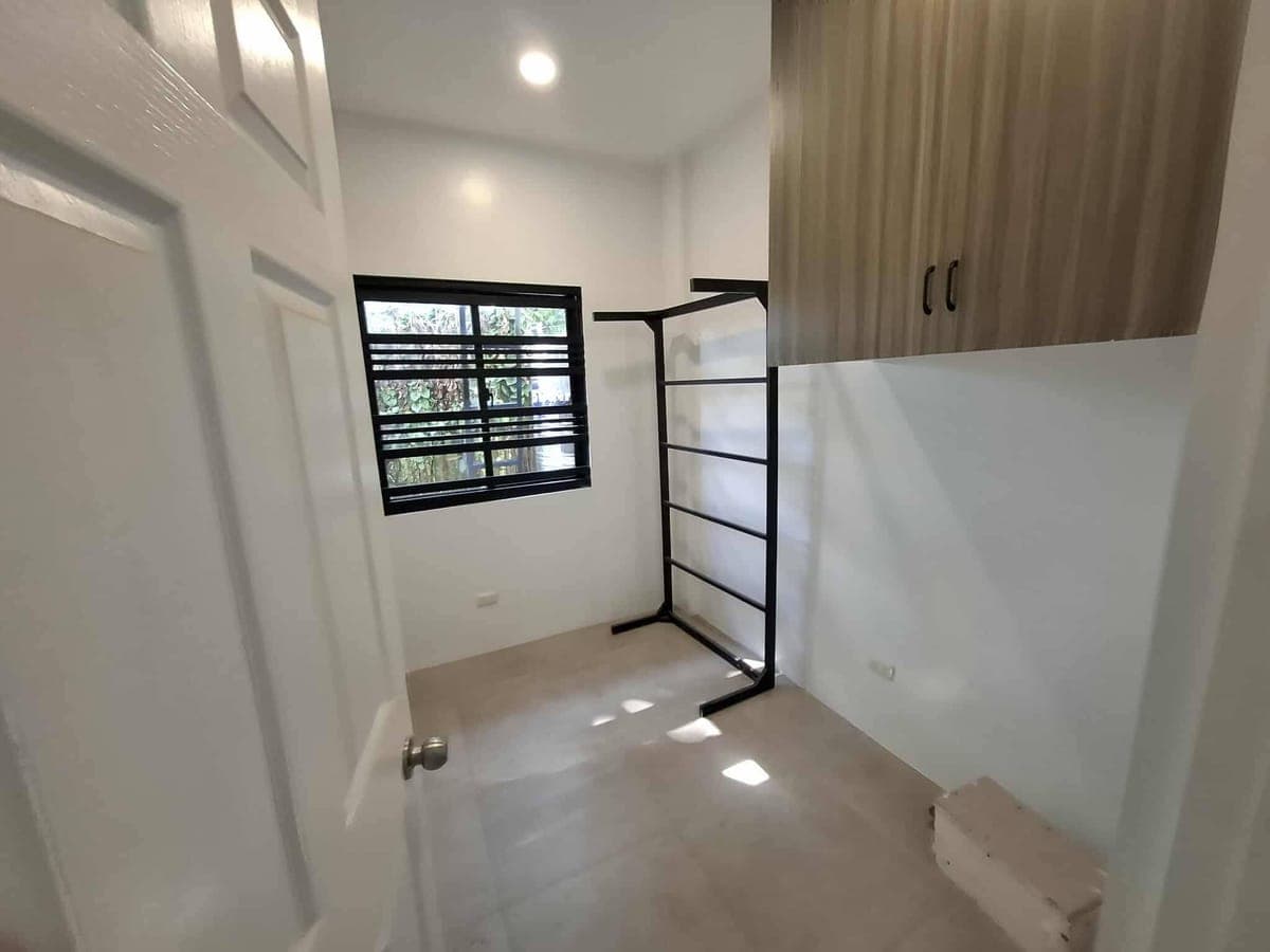 Near CIT - FOR RENT –BRANDNEW  3 Bedroom Townhouse in Anika Homes, Labangon Cebu City - photo 1