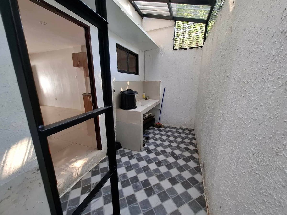 Near CIT - FOR RENT –BRANDNEW  3 Bedroom Townhouse in Anika Homes, Labangon Cebu City - photo 14