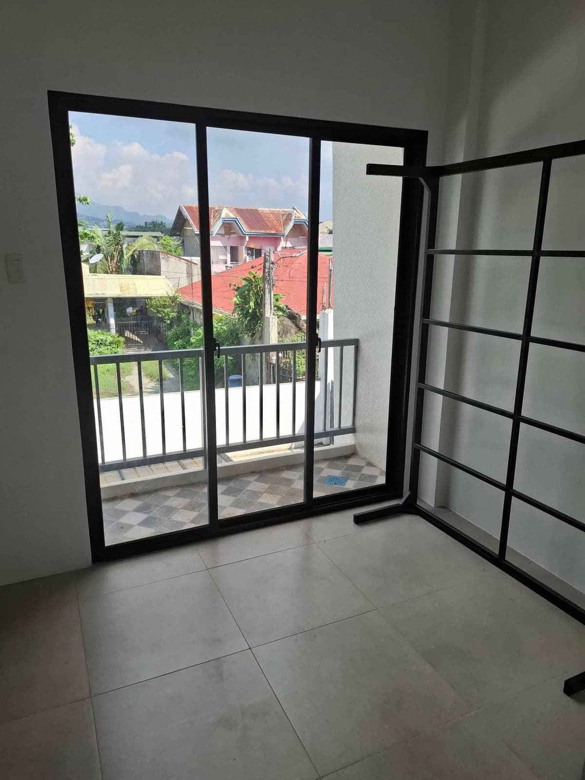 Near CIT - FOR RENT –BRANDNEW  3 Bedroom Townhouse in Anika Homes, Labangon Cebu City - photo 9