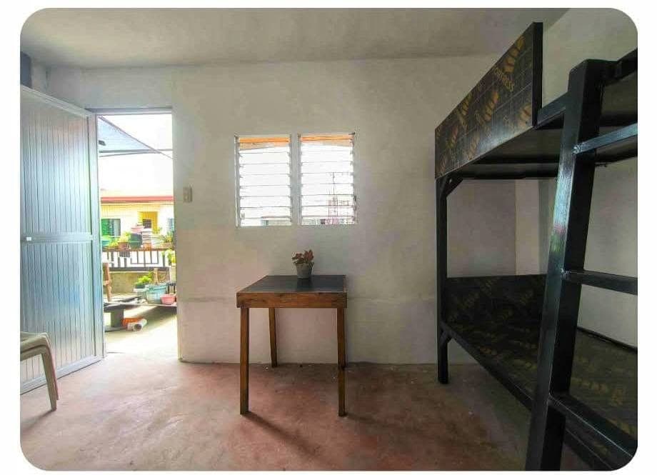 BEDSPACE FOR FEMALES ONLY - photo 1