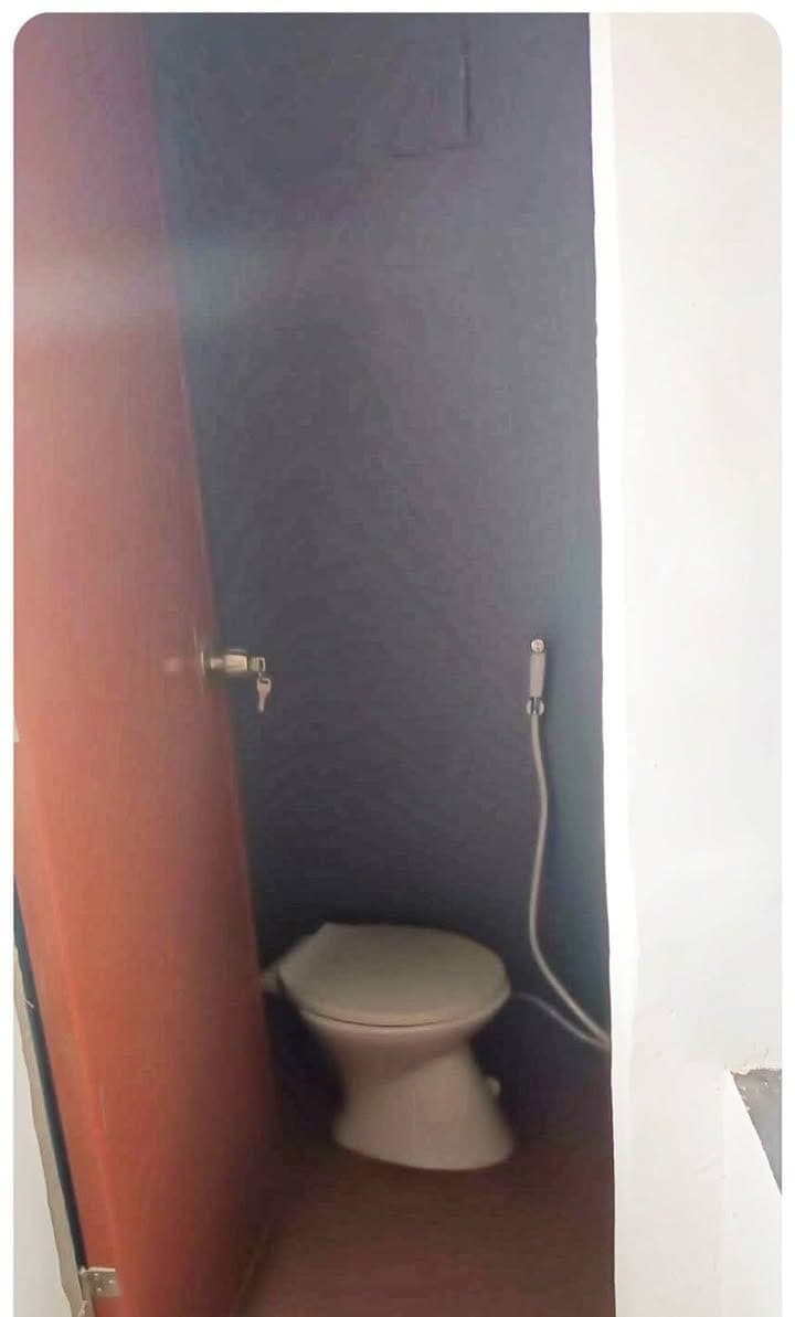BEDSPACE FOR FEMALES ONLY - photo 3