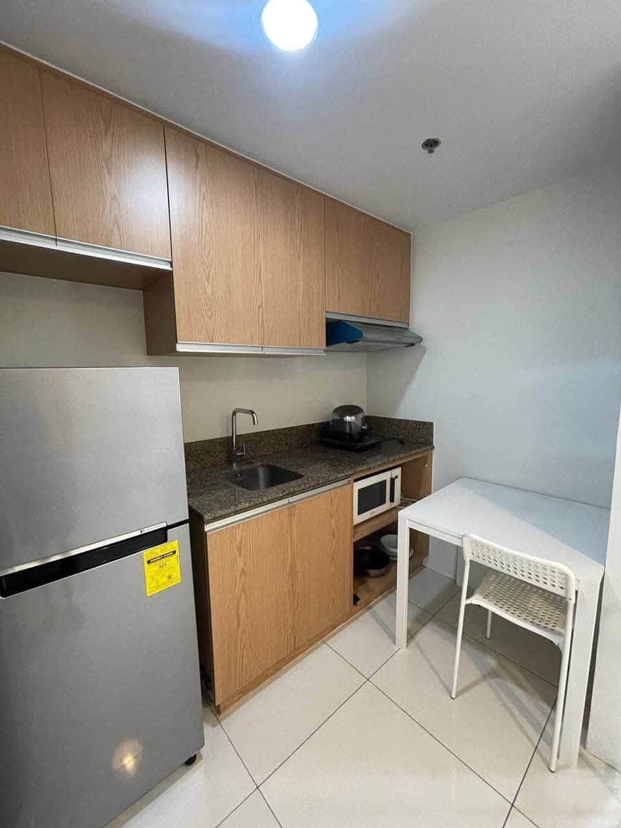 🏙️ FOR RENT | Madison Park West BGC - photo 1