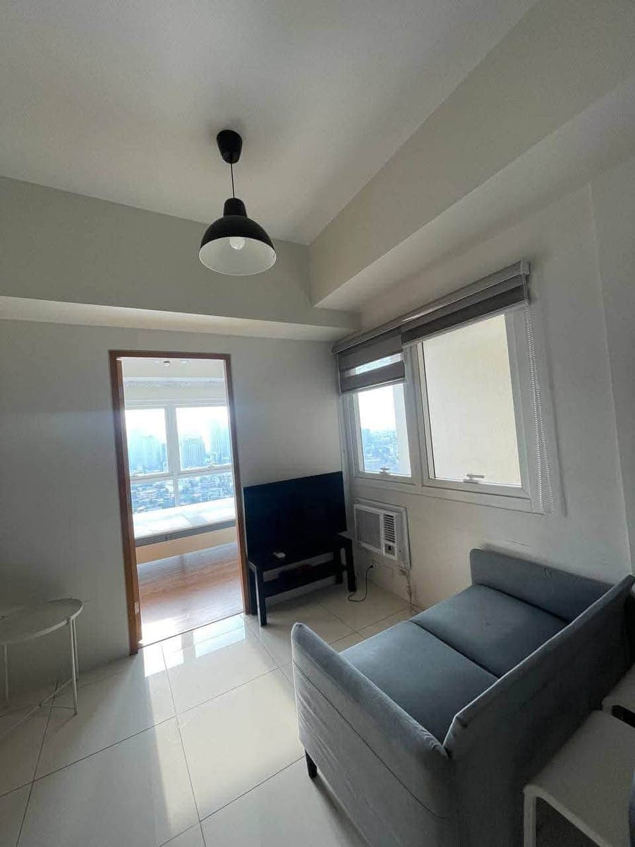 🏙️ FOR RENT | Madison Park West BGC - photo 2