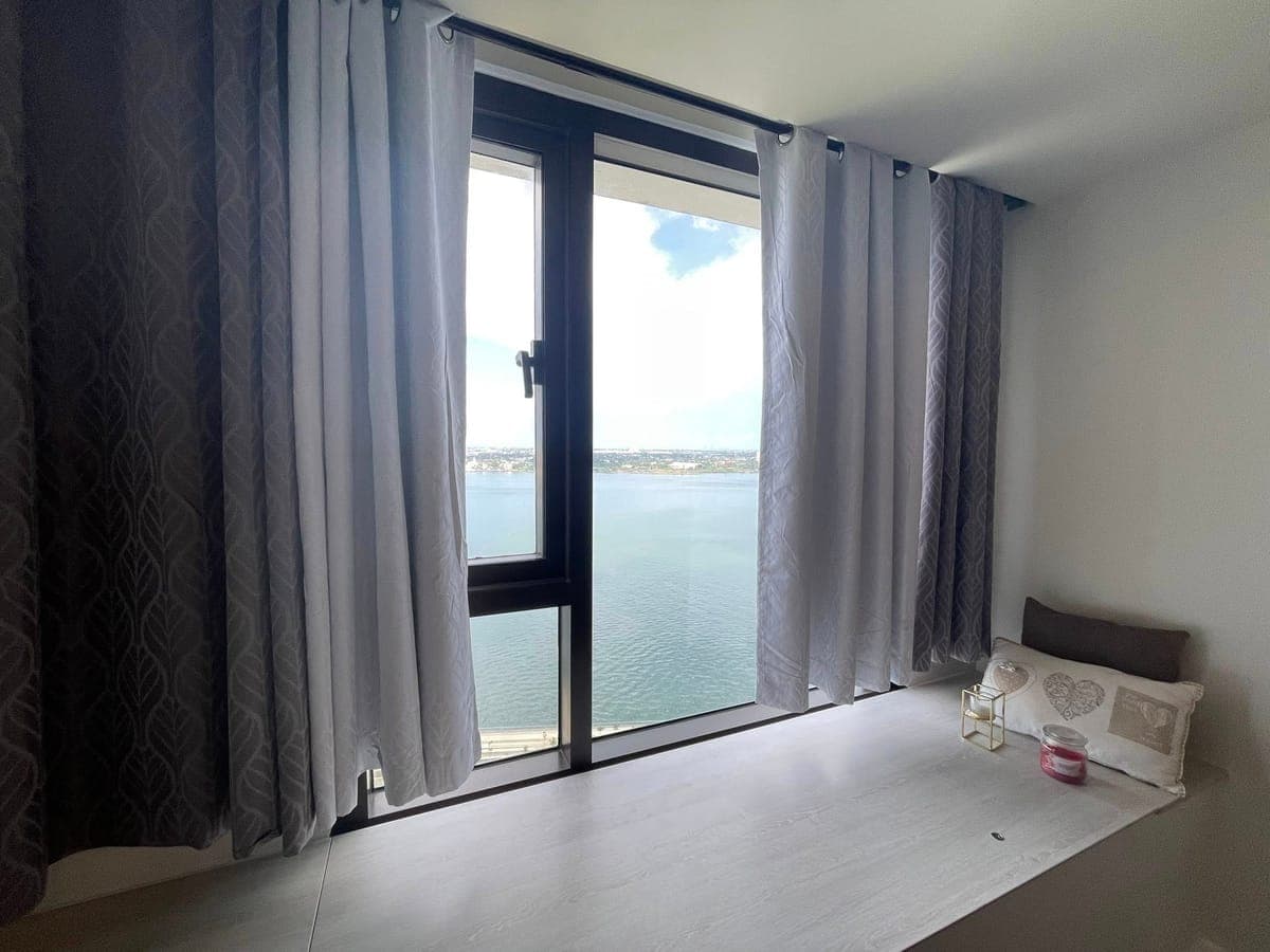 Mandani Bay Studio unit available for rent fully furnished with seaview . Pm if interested - photo 6