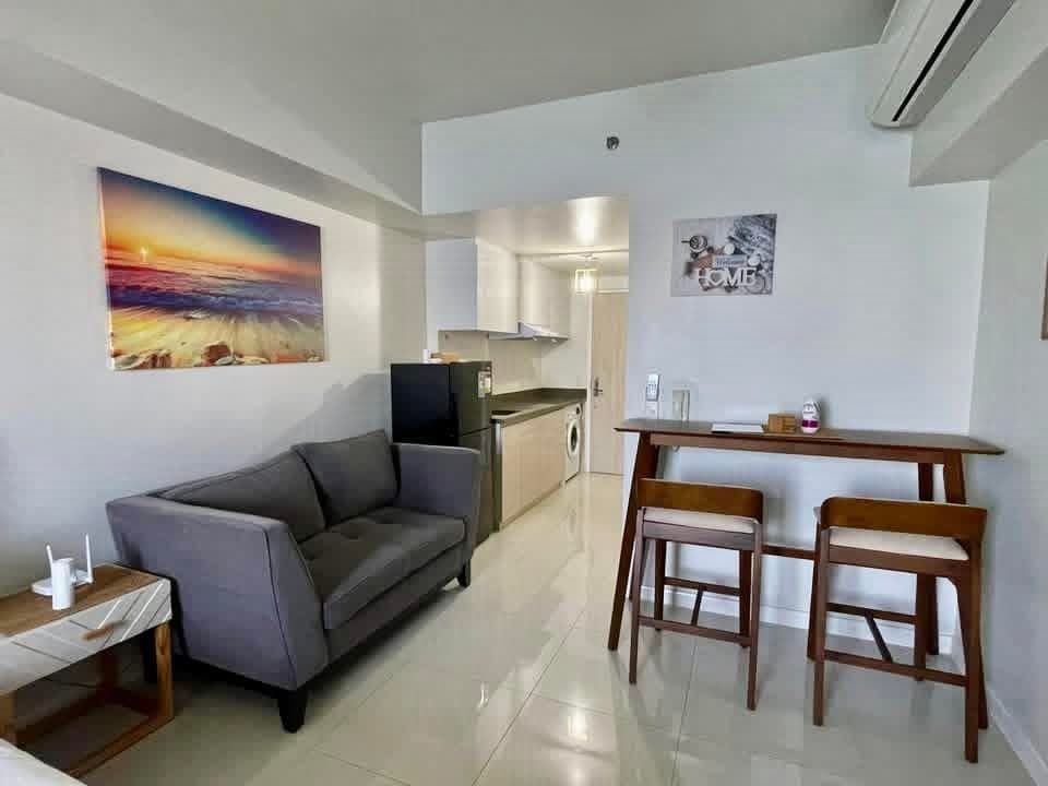 MANDANI STUDIO  SEA VIEW FOR RENT At ₱25k Including condo Association Dues - photo 6